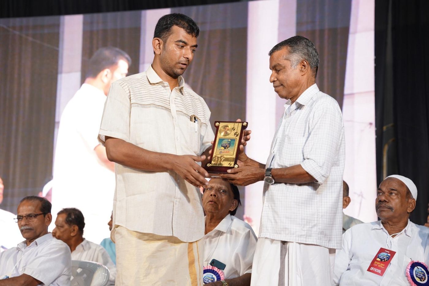 Awards & Recognition · Family Meet award presentation